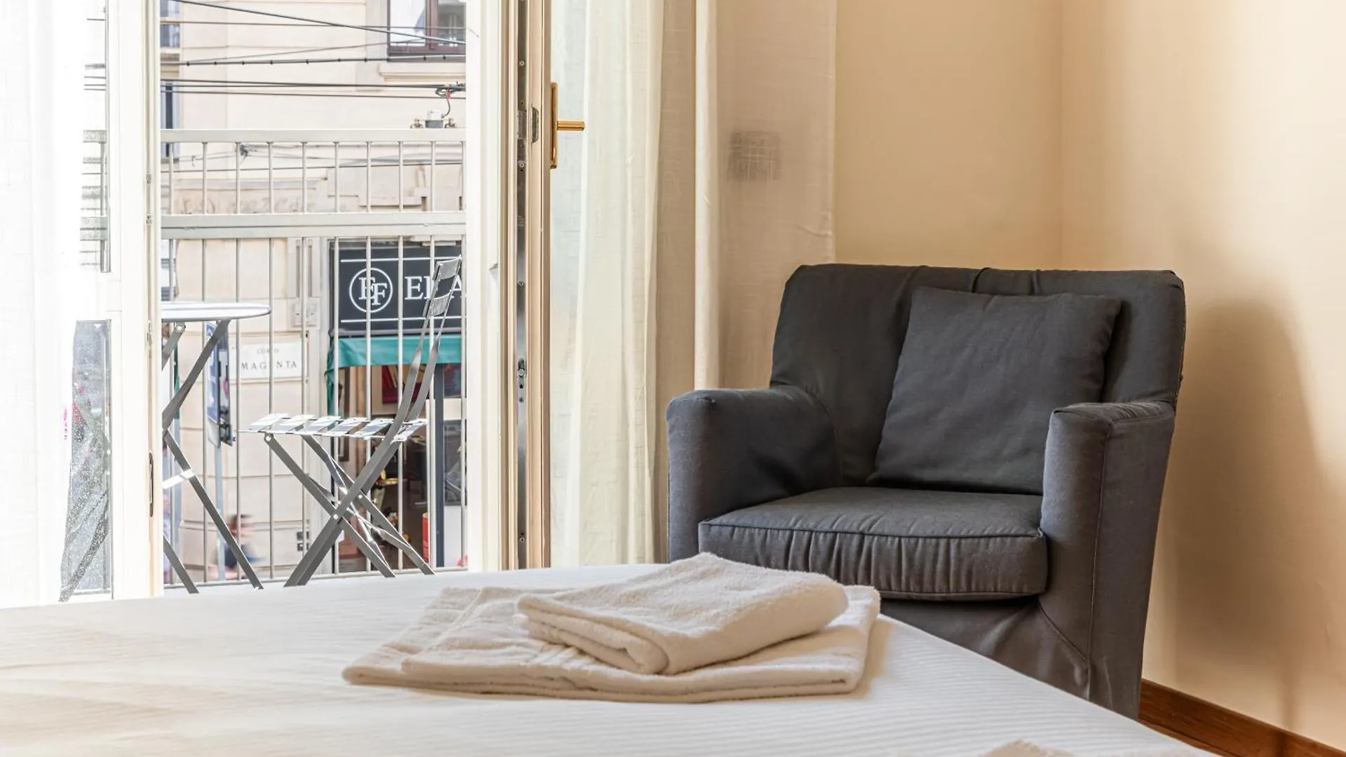 Ca' Magenta Apartment Milan
